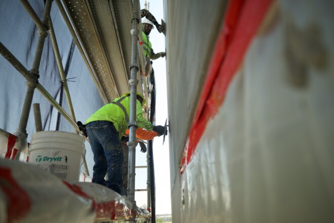 HIGH-PERFORMANCE EIFS SYSTEMS